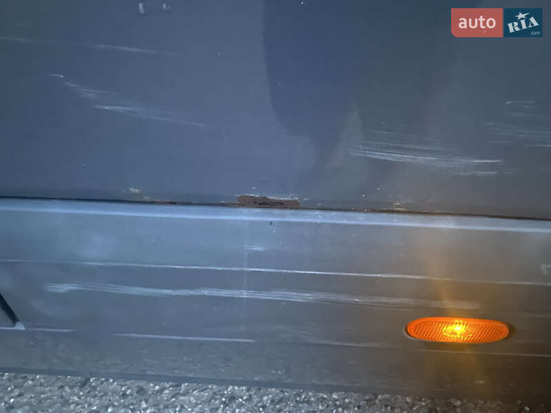 Вантажний фургон Volkswagen Crafter 2011 в Миргороді