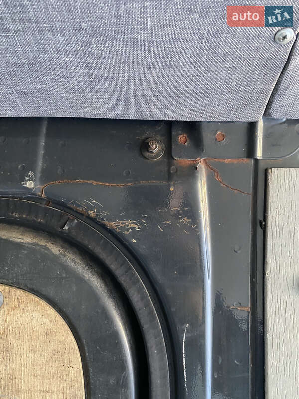 Вантажний фургон Volkswagen Crafter 2011 в Миргороді