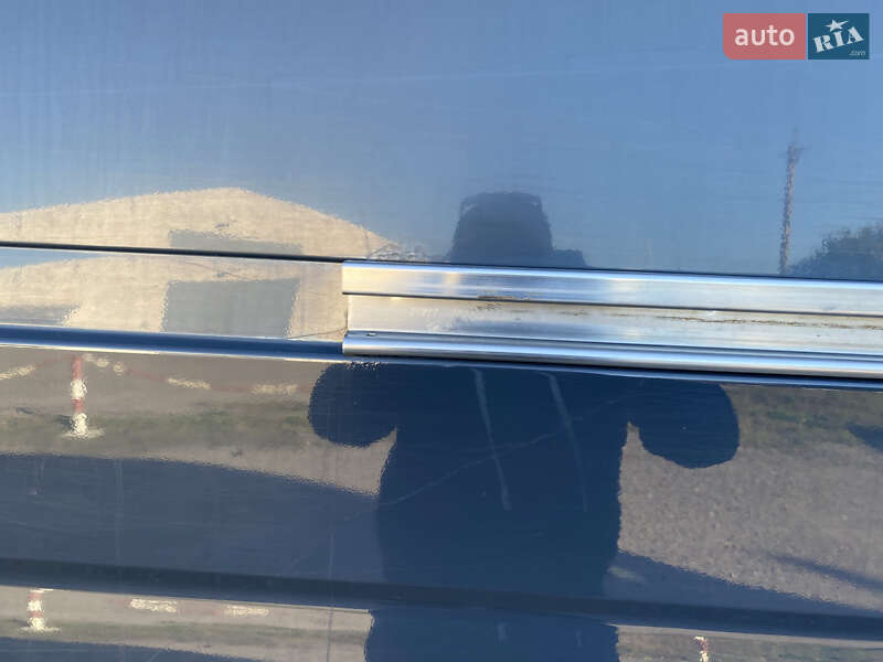 Вантажний фургон Volkswagen Crafter 2011 в Миргороді