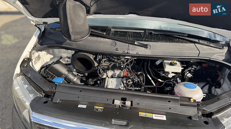 Грузовой фургон Volkswagen Crafter 2021 в Луцке