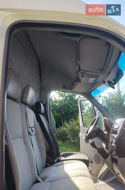 Грузовой фургон Volkswagen Crafter 2011 в 