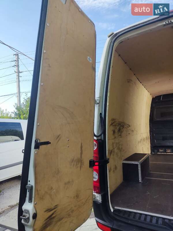 Грузовой фургон Volkswagen Crafter 2011 в Белой Церкви