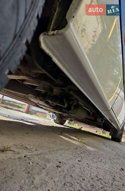 Грузовой фургон Volkswagen Crafter 2011 в 