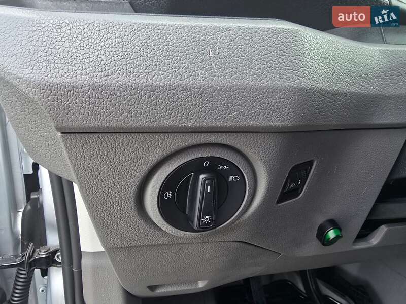 Грузовой фургон Volkswagen Crafter 2021 в Стрые