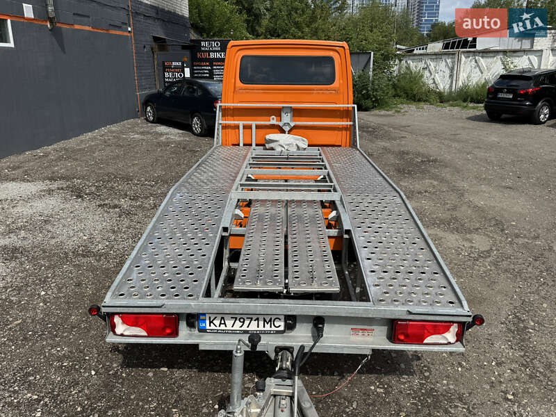 Евакуатор Volkswagen Crafter 2015 в Києві фото 9 Евакуатор Volkswagen Crafter 2015 в Києві