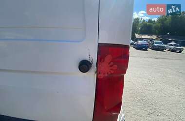 Грузовой фургон Volkswagen Crafter 2011 в 