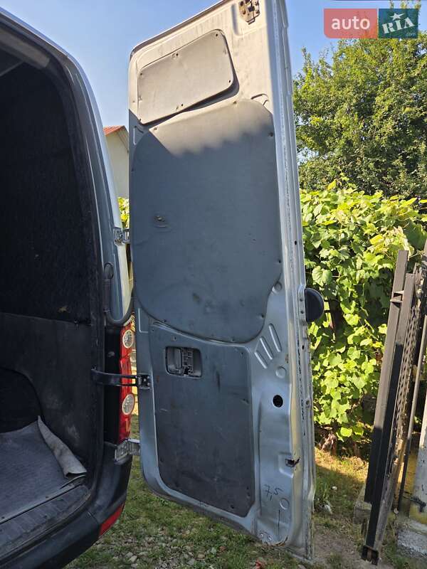 Другие автобусы Volkswagen Crafter 2006 в Рихтичах фото 12 Другие автобусы Volkswagen Crafter 2006 в Рихтичах