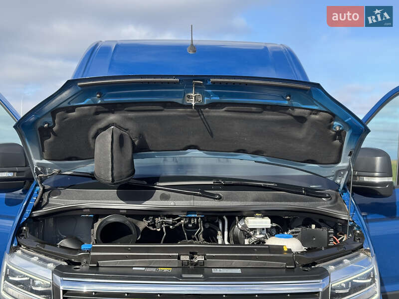 Грузовой фургон Volkswagen Crafter 2019 в Ровно