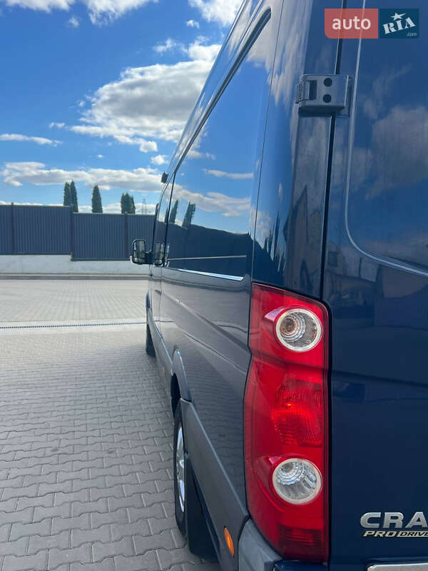 Микроавтобус Volkswagen Crafter 2012 в Луцке