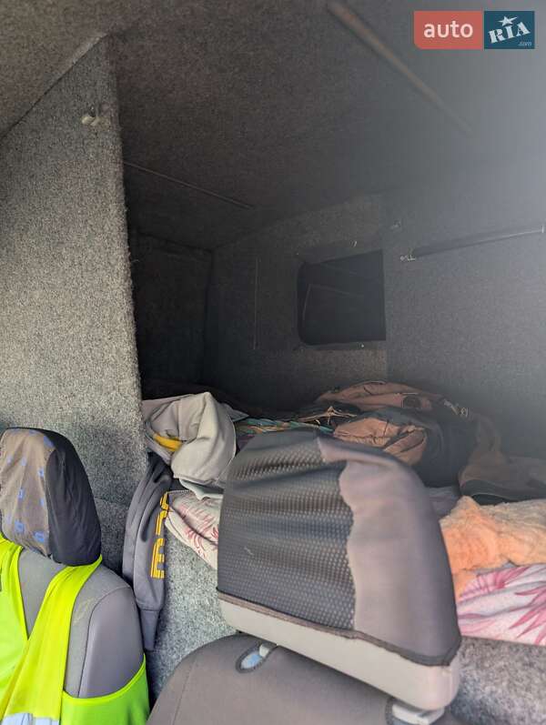 Грузовой фургон Volkswagen Crafter 2007 в Снятине фото 13 Грузовой фургон Volkswagen Crafter 2007 в Снятине