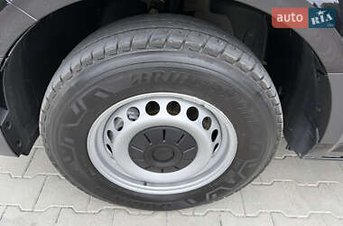 Грузовой фургон Volkswagen Crafter 2022 в 