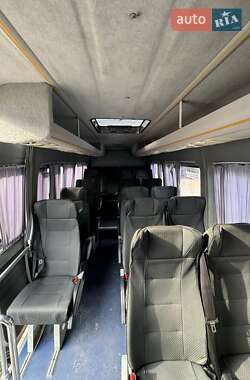 Туристический / Междугородний автобус Volkswagen Crafter 2013 в 