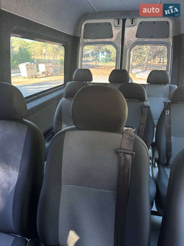 Городской автобус Volkswagen Crafter 2016 в Днепре