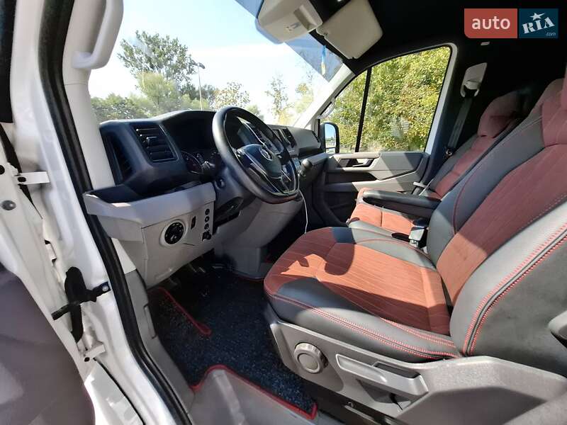 Грузопассажирский фургон Volkswagen Crafter 2019 в Калуше
