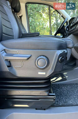 Грузовой фургон Volkswagen Crafter 2018 в 