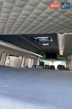 Микроавтобус Volkswagen Crafter 2015 в 