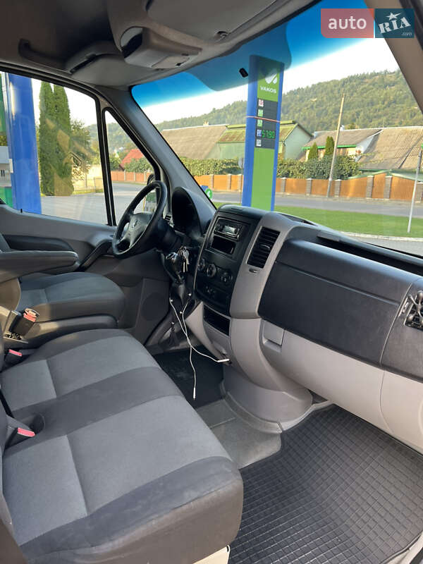 Грузовой фургон Volkswagen Crafter 2016 в Тячеве фото 13 Грузовой фургон Volkswagen Crafter 2016 в Тячеве