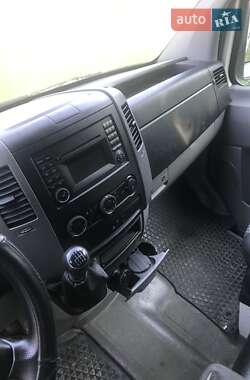 Грузовой фургон Volkswagen Crafter 2013 в 