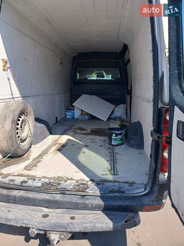 Грузовой фургон Volkswagen Crafter 2006 в Кропивницком