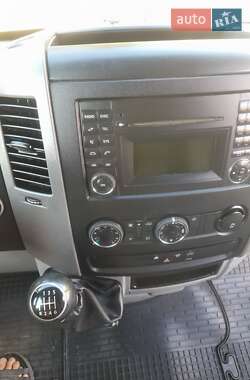 Грузовой фургон Volkswagen Crafter 2013 в 