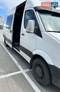 Микроавтобус Volkswagen Crafter 2015 в 