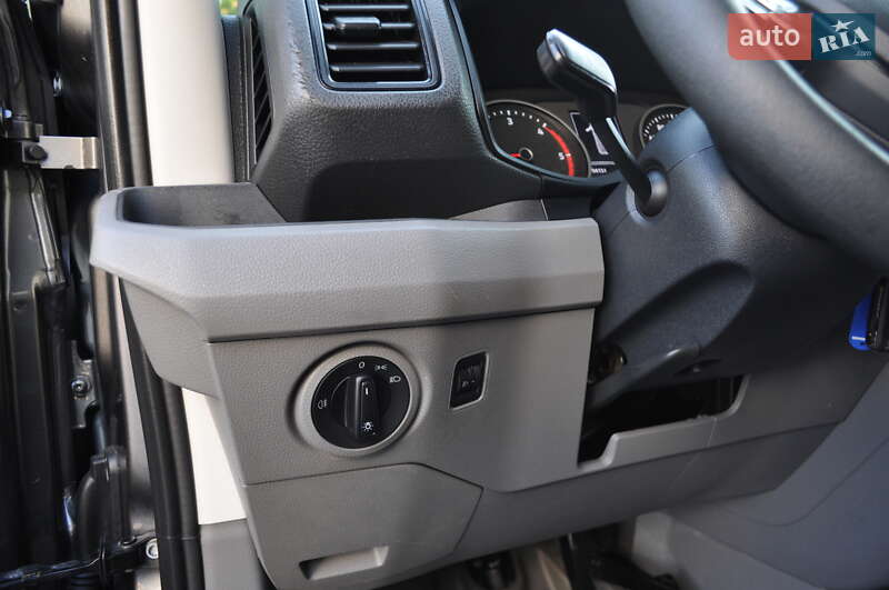 Грузовой фургон Volkswagen Crafter 2020 в Киеве