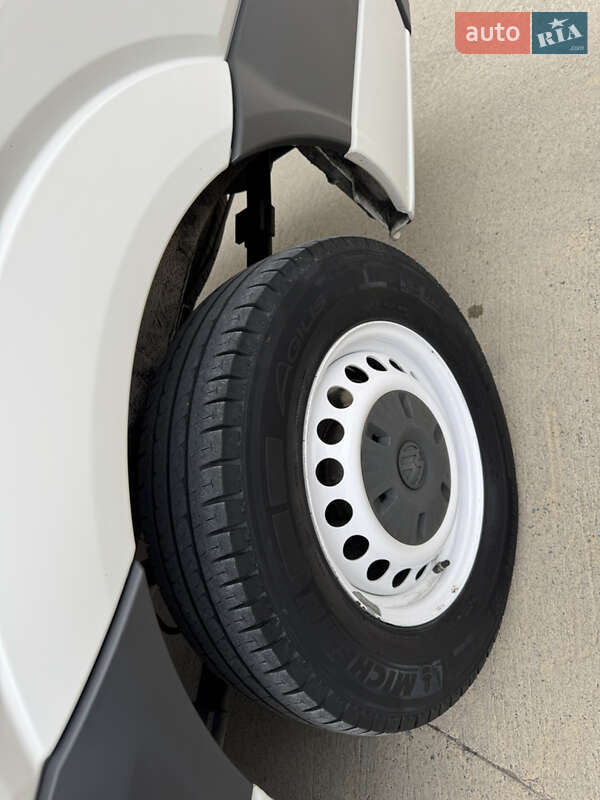 Микроавтобус Volkswagen Crafter 2015 в Одессе