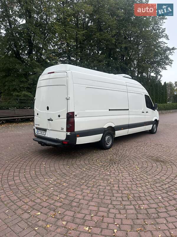 Вантажний фургон Volkswagen Crafter 2009 в Вінниці