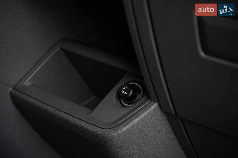 Грузовой фургон Volkswagen Crafter 2018 в Житомире