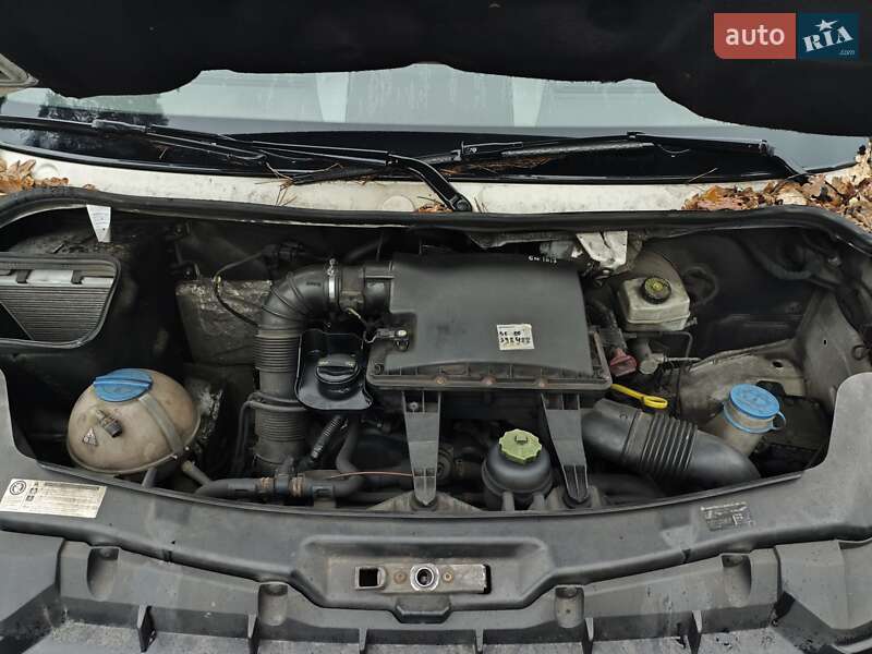 Микроавтобус Volkswagen Crafter 2014 в Киеве