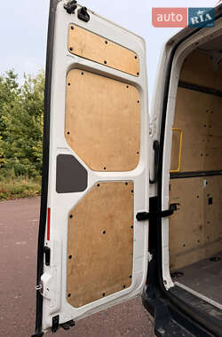 Грузовой фургон Volkswagen Crafter 2021 в 