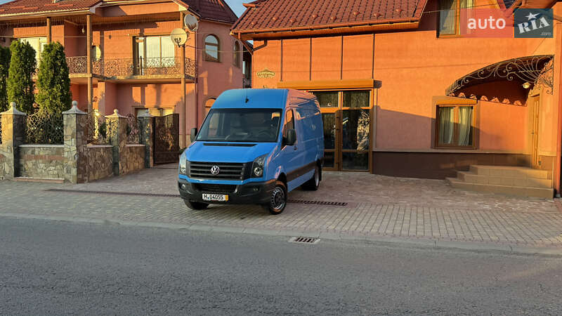 Грузовой фургон Volkswagen Crafter 2015 в Сваляве