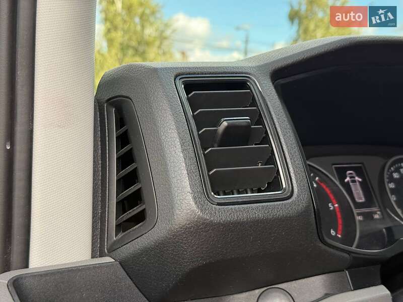 Вантажний фургон Volkswagen Crafter 2019 в Рівному фото 20 Вантажний фургон Volkswagen Crafter 2019 в Рівному