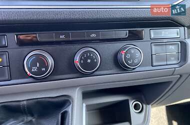 Вантажний фургон Volkswagen Crafter 2020 в 