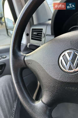 Грузовой фургон Volkswagen Crafter 2014 в 