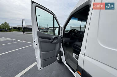 Грузовой фургон Volkswagen Crafter 2016 в 