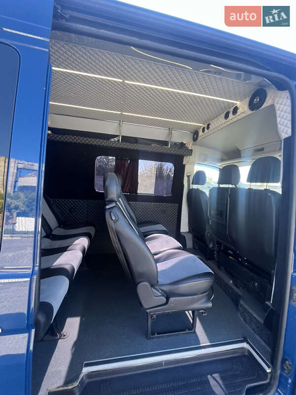 Микроавтобус Volkswagen Crafter 2020 в Кременце