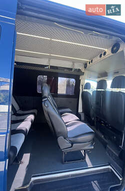 Микроавтобус Volkswagen Crafter 2020 в 