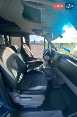 Микроавтобус Volkswagen Crafter 2009 в 