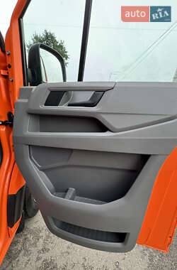 Грузопассажирский фургон Volkswagen Crafter 2018 в 