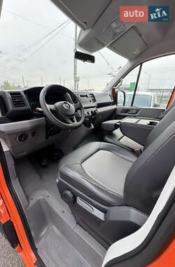 Грузопассажирский фургон Volkswagen Crafter 2018 в 