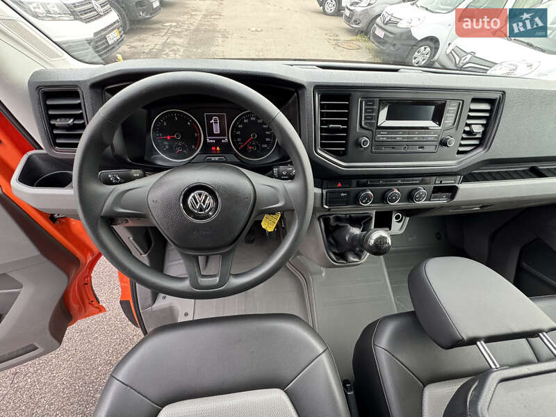 Грузопассажирский фургон Volkswagen Crafter 2018 в Киеве