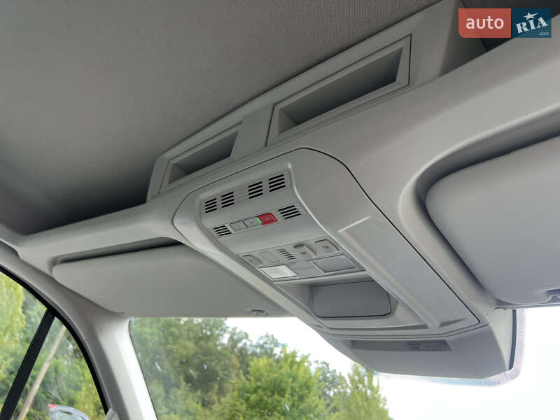 Грузовой фургон Volkswagen Crafter 2021 в Киеве
