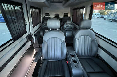 Микроавтобус Volkswagen Crafter 2013 в 