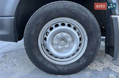 Микроавтобус Volkswagen Crafter 2013 в 
