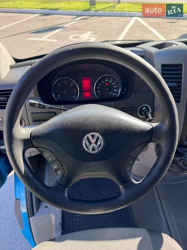 Грузовой фургон Volkswagen Crafter 2015 в Киеве