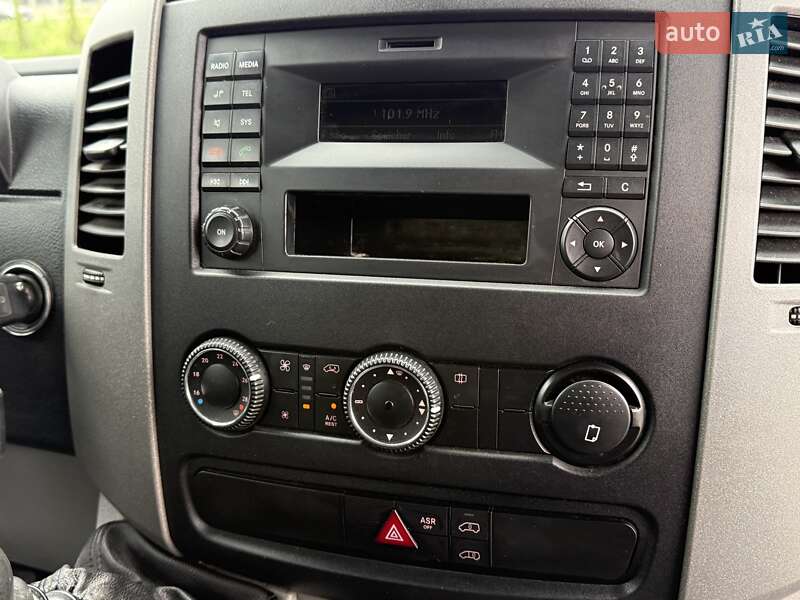 Грузовой фургон Volkswagen Crafter 2014 в Виноградове