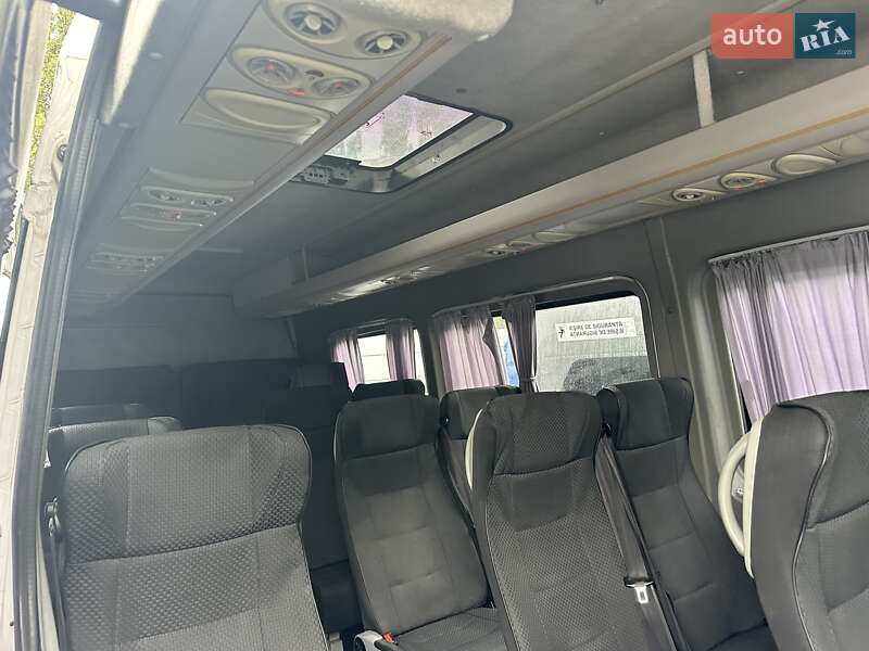 Микроавтобус Volkswagen Crafter 2013 в Ровно