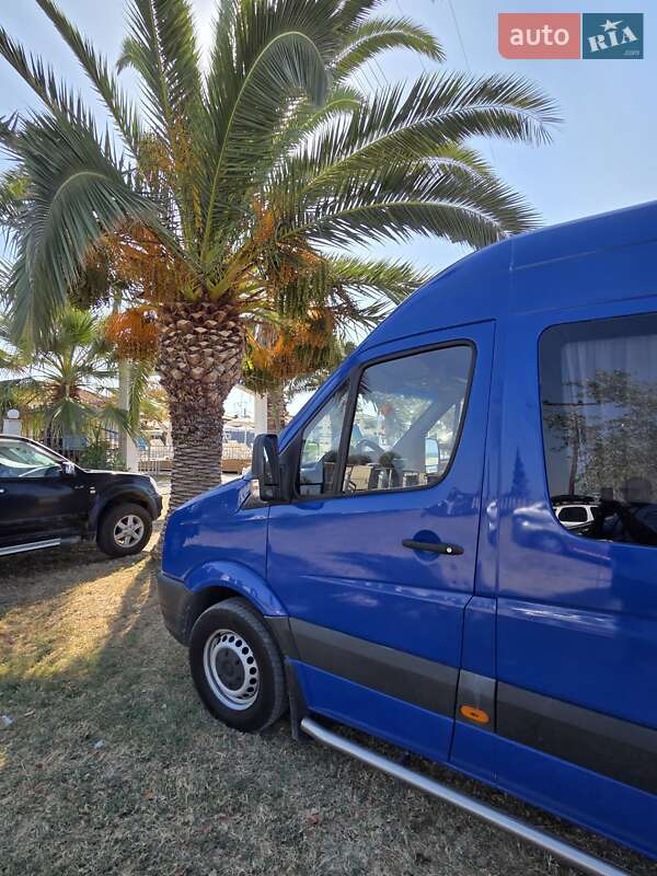 Микроавтобус Volkswagen Crafter 2016 в Одессе