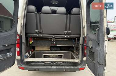Туристический / Междугородний автобус Volkswagen Crafter 2013 в 